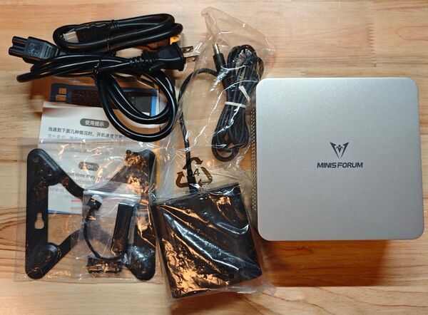 中古 Minisforum UN1290 RAM 32GB SSD 512GB intel i9 12900HK ミニPC