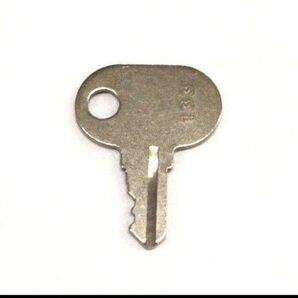 【複数対応可能】鍵付クレセント(ハンドル)用スペアキー YKK 子鍵 133