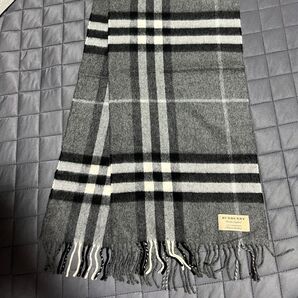 【使用回数少の美品★人気のグレー大チェック】BURBERRY LONDON グレーノバチェックカシミアマフラー