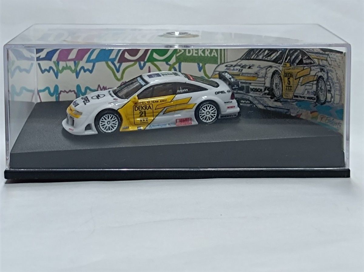 ミニチャンプス 1/43 オペル カリブラ 44 DTM 1995 チーム