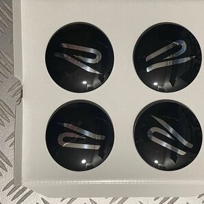 VW Dynamic Hub Caps R Logo ホイールセンターキャップ