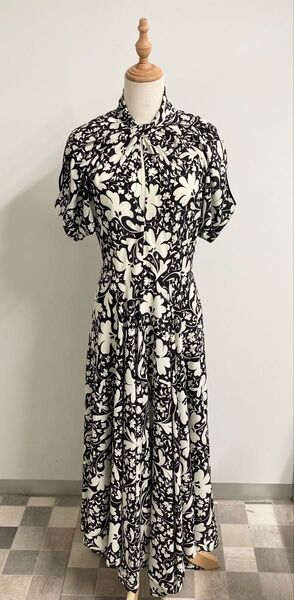 ☆ブランド品☆ ◆美品◆ STELLA McCARTNEY ステラマッカートニー フローラルシルクミディドレス ドレス