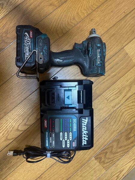 Makita インパクトレンチ tw004g 本体+バッテリー+充電器セット