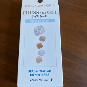 KISS NEW YORK PRESS on GEL ネイルシール フット 27枚