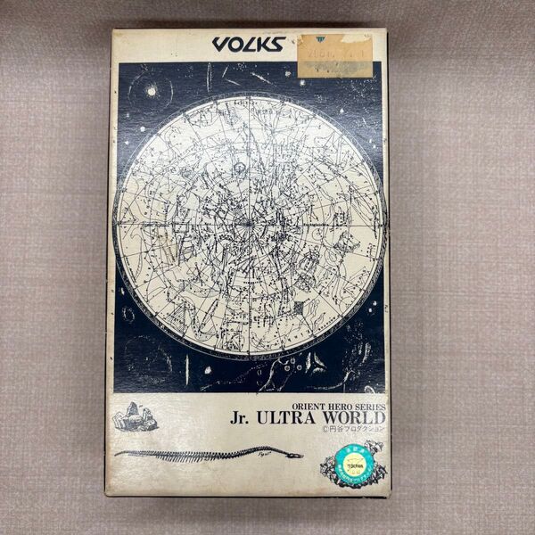 VOLKS Jr. ULTRA WORLD ガッツ星人 ガレージキット