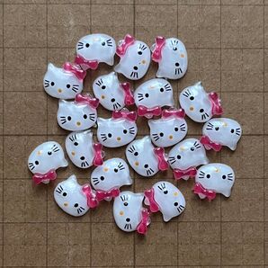 【まとめ割引あり】ネイルパーツ 20個 サンリオ ハローキティ ピンク