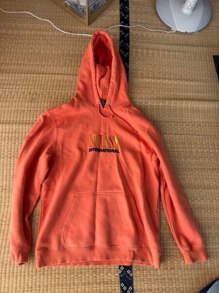 STUSSY パーカー オレンジ L パーカー