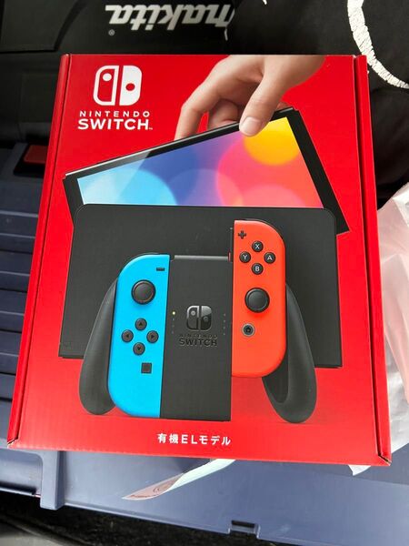 新品 未使用 Nintendo Switch 有機ELモデル ネオンブルー ネオンレッド