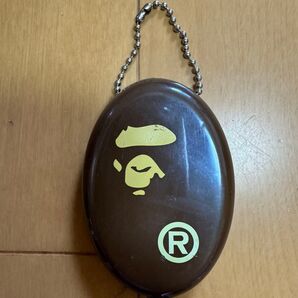 A BATHING APE アベイシングエイプ ラバーキーホルダー ブラウン エイプヘッド コインケース