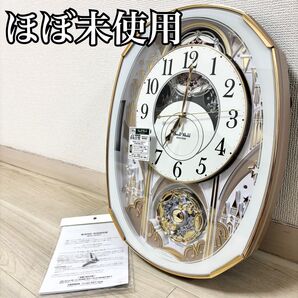 【ほぼ未使用】リズム からくり 電波掛時計 4MN551RH スモールワールド