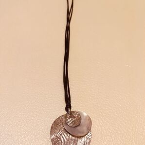 シェルのペンダント