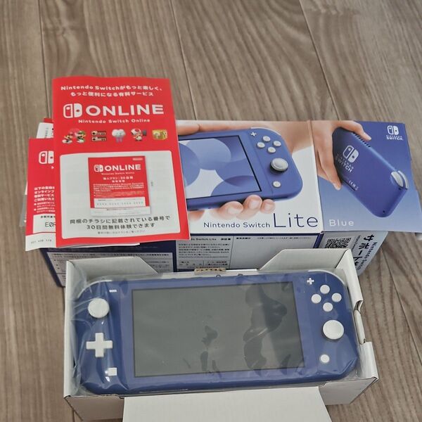 Nintendo Switch Lite ブルー