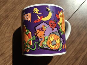 【食器⑱】東京ディズニーランド■ハロウィン柄■マグカップ■2009年■レア■スーベニアカップ