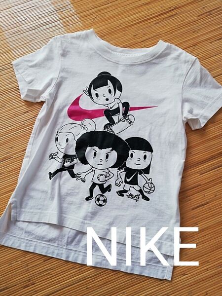 ナイキ THE NIKE TEE XS 130 140 135 半袖Tシャツ キッズ 白ホワイトスケボーサッカーバスケ陸上