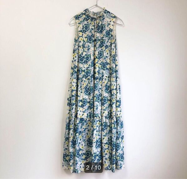 美品 Mila Owen ミラオーウェン ノースリーブ花柄ティアードワンピース