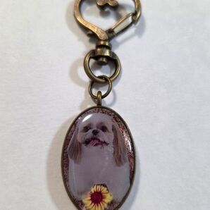シーズーちゃんのかわいいキーホルダー ハンドメイドキーホルダー シーズーアクセサリー シーズーグッズ 犬グッズ