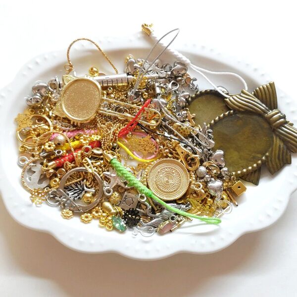 訳あり B品 約100g 金属パーツmix O ※注意事項有り