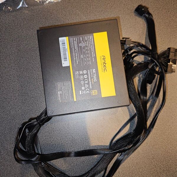 Antec NE750G NeoECO GOLD PC電源