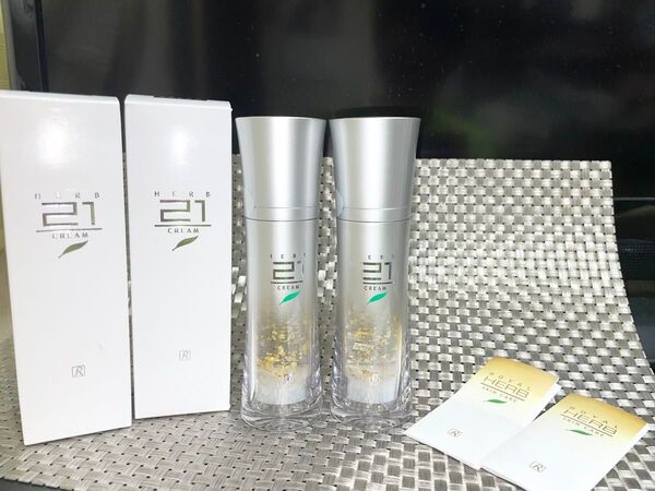 新品★ ロイヤルハーブ 21クリーム 50g2本 定価2本17160円