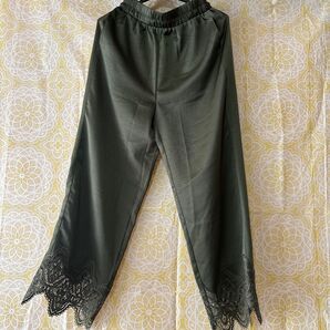 イージーパンツ裾レース