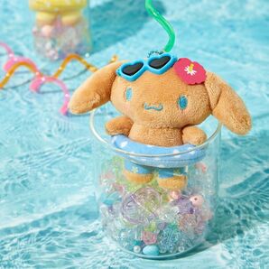 オリーブヤング サンリオコラボ シナモン ぬいぐるみキーホルダー