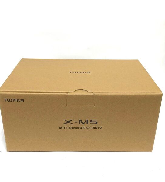 FUJIFILM フジフイルム X-M5 XC15-45mmレンズキット(シルバー)F X-M5LK-1545-S 新品未開封