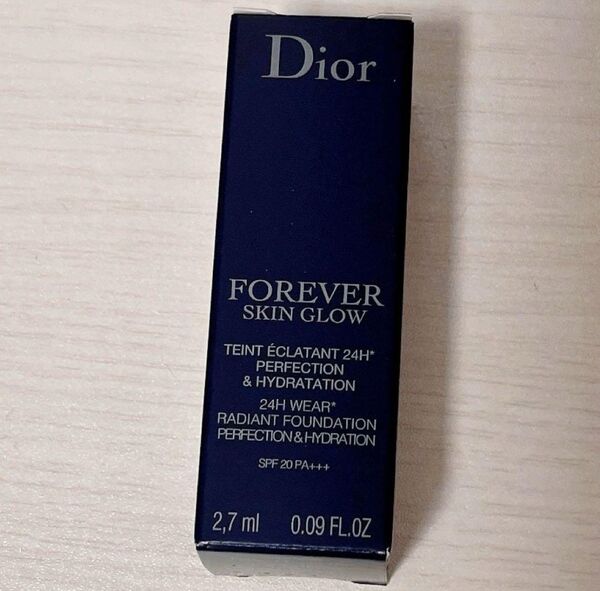 【新品未開封】Dior Forever Skin Glow 2.7ml 1 N