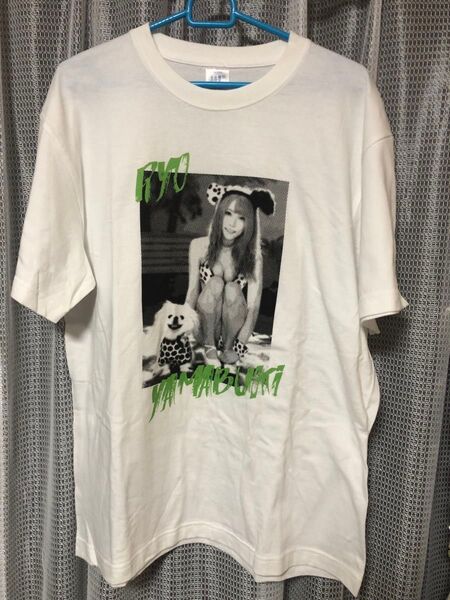 コスプレーヤー 山吹りょう Tシャツ Lサイズ