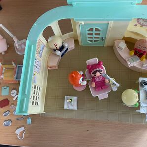 初期レア シルバニアファミリー 森のお医者さん 森の歯医者さん あこがれナースセット 家具 小物 ナース シリーズ