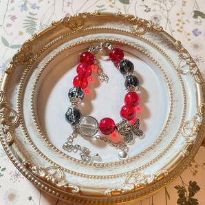 【相場以下!!】ブレスレット ビーズ 蝶 ハート レッド ブラック ホワイト