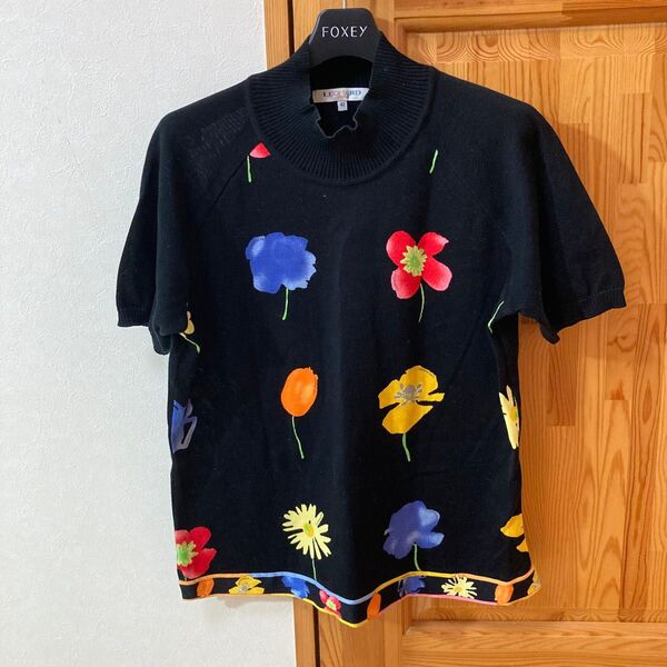 美品 LEONARD 半袖 ブラック ニット XL カットソー セーター 黒 レオナール ハイネック 42 大きいサイズ 花柄