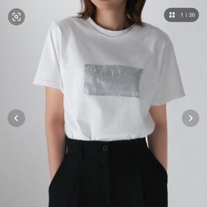 ホワイト Tシャツ Mサイズ シルバー装飾 新品未使用 タグ付き 特価