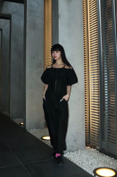 (25ss、完売品)FETICO OFF-SHOULDER JUMPSUITS ジャンプスーツ オールインワン