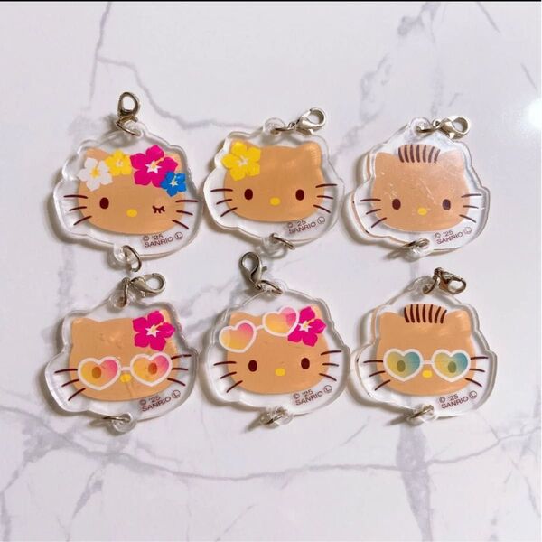 サンリオ 日焼けキティ ハローキティ キティちゃん アクリルチャーム アクリルキーホルダー