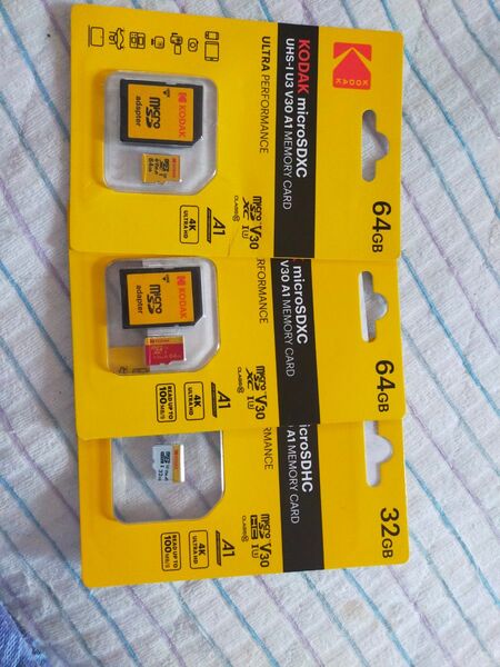 Kodak microSDXCカード 3枚セット 64GB2枚/32GB 新品未開封