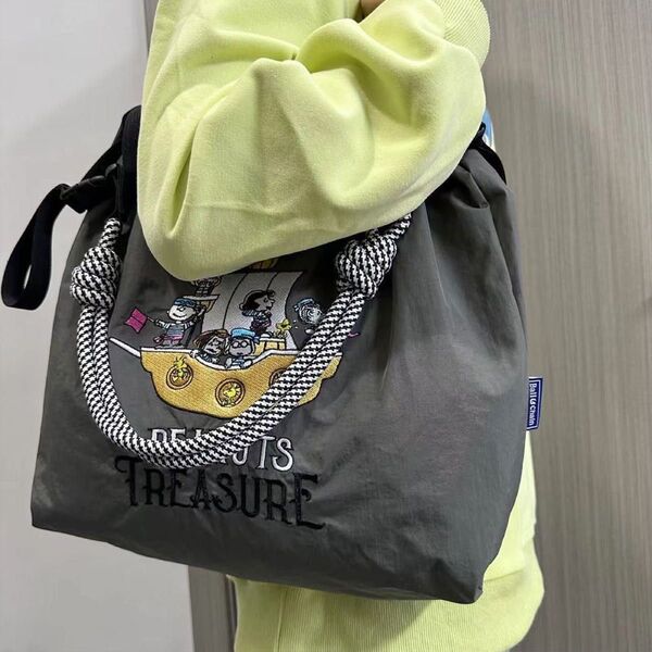 新品入荷 レディースバッグ エコバッグ ショルダーバッグ 大人気 LABUBU