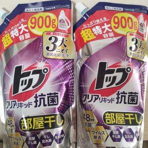 LION トップ クリアリキッド抗菌 部屋干し用 つめかえ用 900g×2 洗濯用洗剤 入浴剤1包