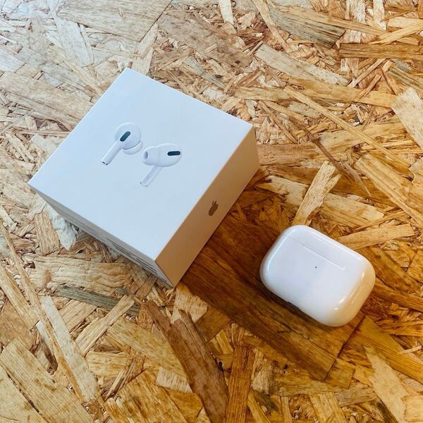 【第2世代】AirPods Pro MagSafe 充電ケース付き