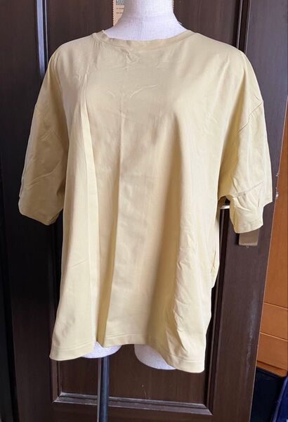 しまむら 薄い黄色 LL 半袖Tシャツ