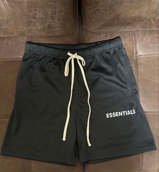 初期 fear of god essentials mesh shorts メッシュ ショートパンツ Mサイズ エッセンシャルズ