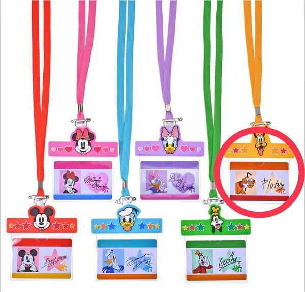 ディズニーストア シークレットカードホルダー プルート