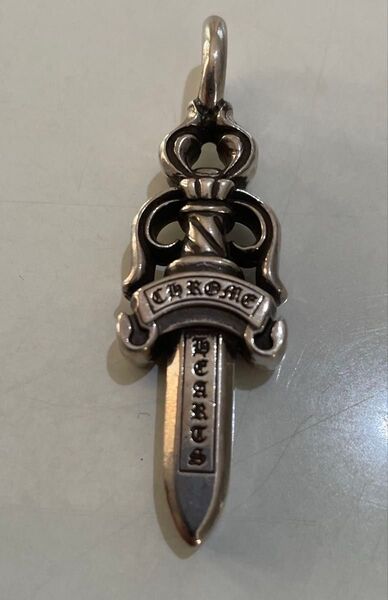 クロムハーツ ダガー シルバー925 CHROME ペンダントトップ HEARTS 美品 保証書あり