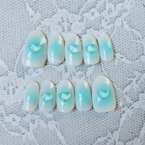 #25 ネイルチップ 水色チークネイル