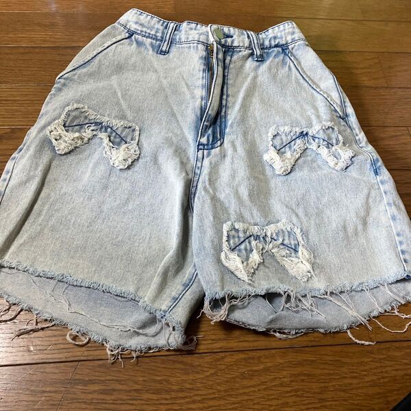 デニムショートパンツ ダメージ加工 ライトブルー