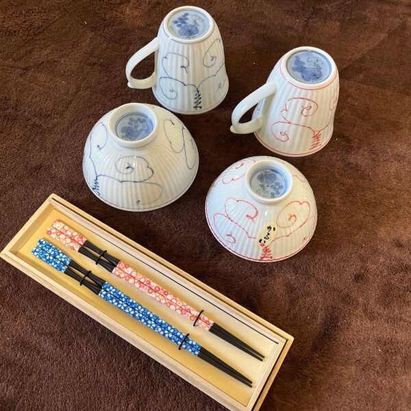 有田焼 飯茶碗、マグカップペア 夫婦箸もプラス