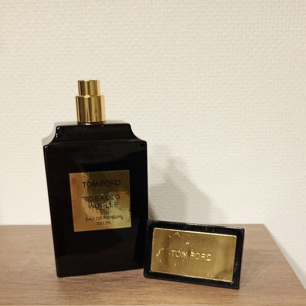 TOM FORDタバコ バニラ オード パルファム100ml 香水 トムフォード 香水