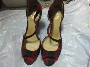  Sara Jones London Sara Jones London lady's size 37 approximately 23.5. sandals pumps shoes shoes .963