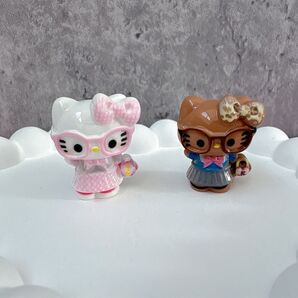 ☆早い者勝ち 限定セール☆超高品質 超可愛い プラパーツ デコパーツ キティちゃん 立体 各1個→2個