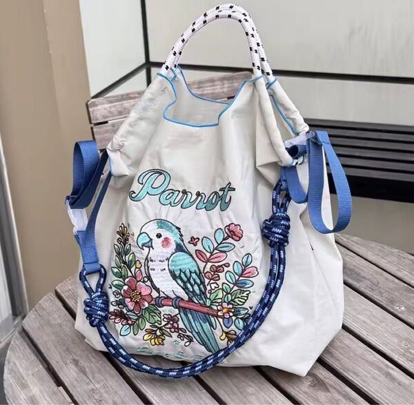 ショルダーベルト付 トートバッグ エコバッグ ボールアンドチェーン M 刺繍 鳥 インコ オウム オシャレ 肩掛け ナイロン