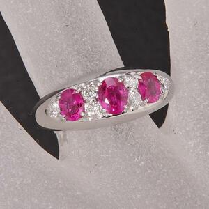 《質屋出品》Pt900★天然ルビー1.30ct+ダイアデザインリング★k-3286